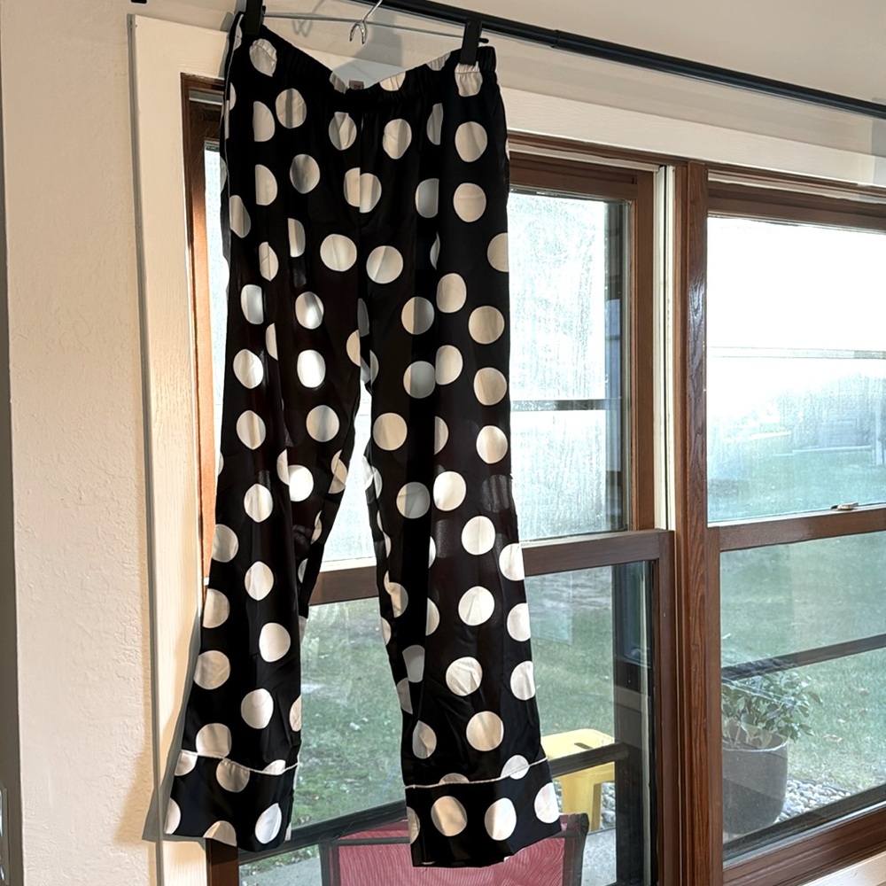 VICTORIAS SECRET Satin PJ Pants